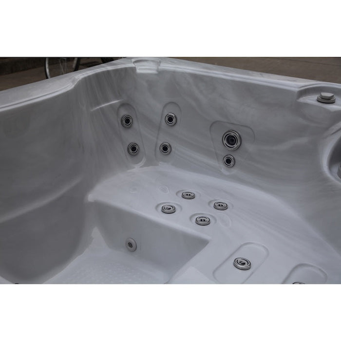 Luxury Spas Solace 3-Person Plug N Play Hot Tub