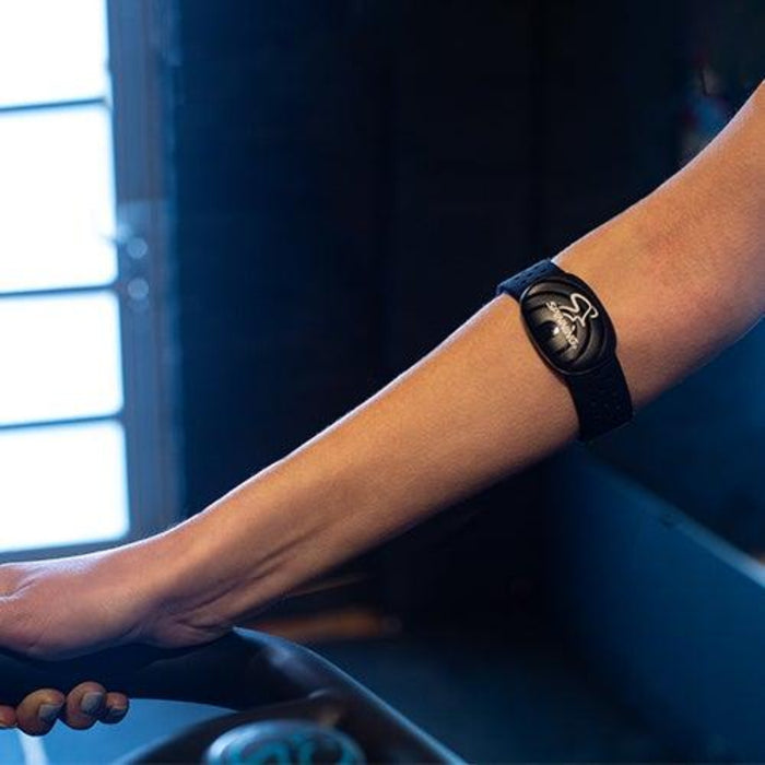 Connect™ Dual Mode Armband Heart Rate Monitor In Use