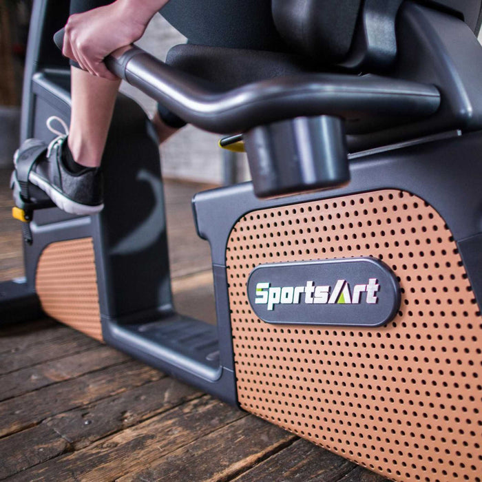 SportsArt C576R-16 Recumbent Cycle Close Up