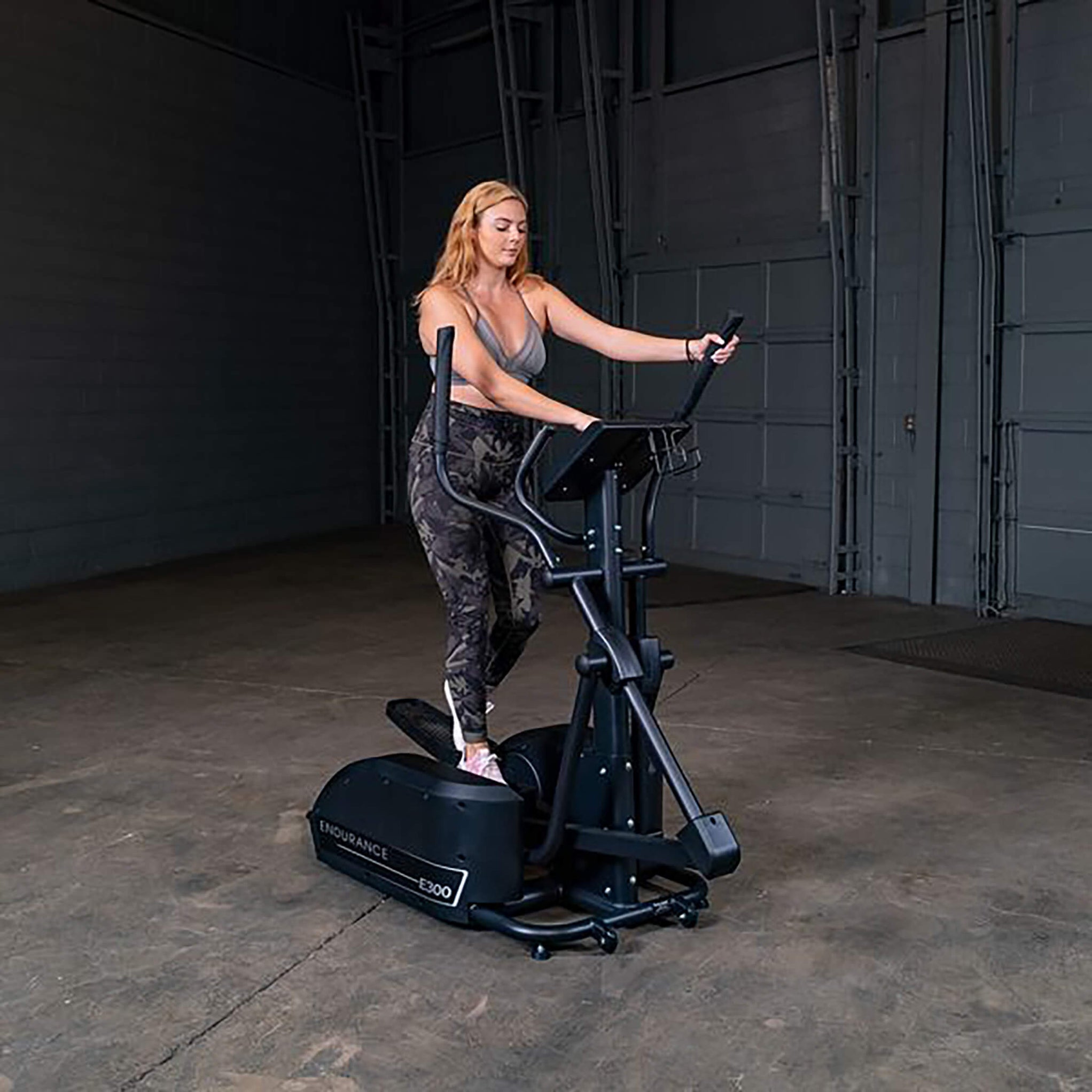 Body Solid Endurance E300 Elliptical Trainer - Free Shipping — Select ...