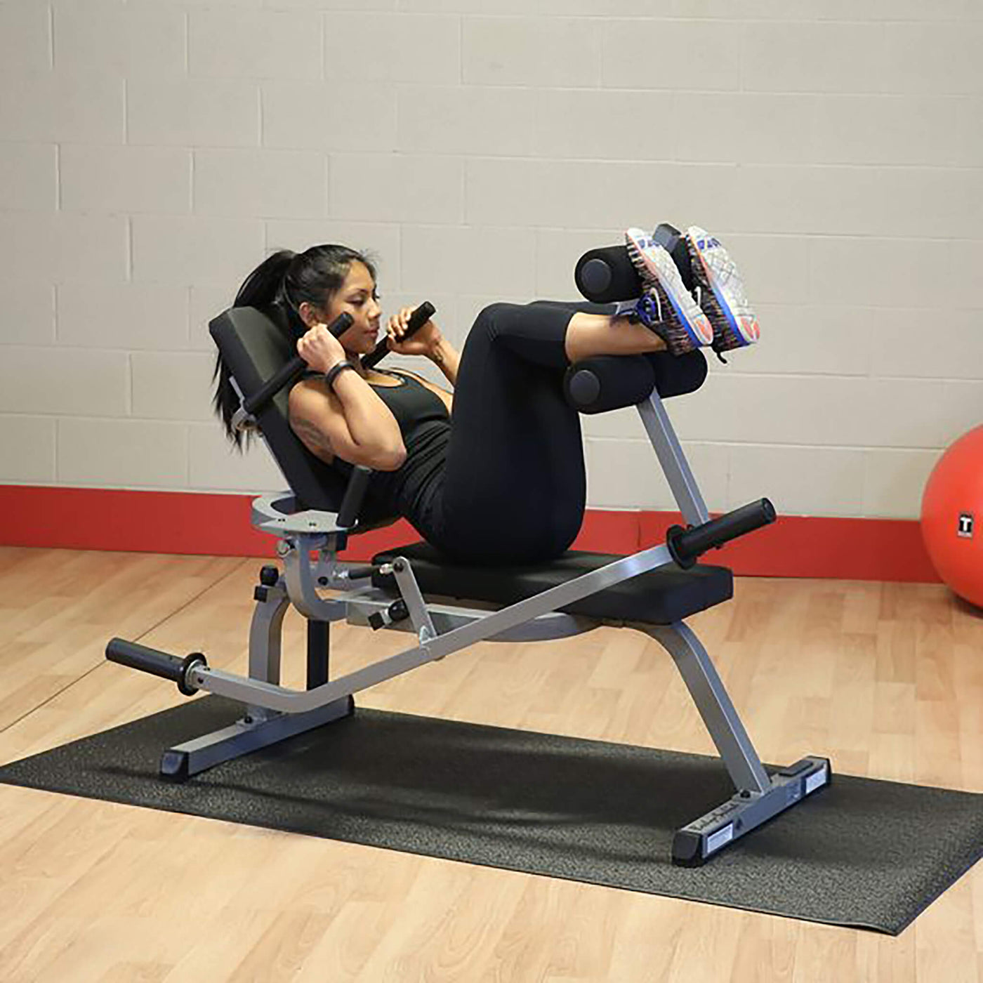 Body Solid GAB100 Counter Balanced Ab Machine For Sale — Select Fitness