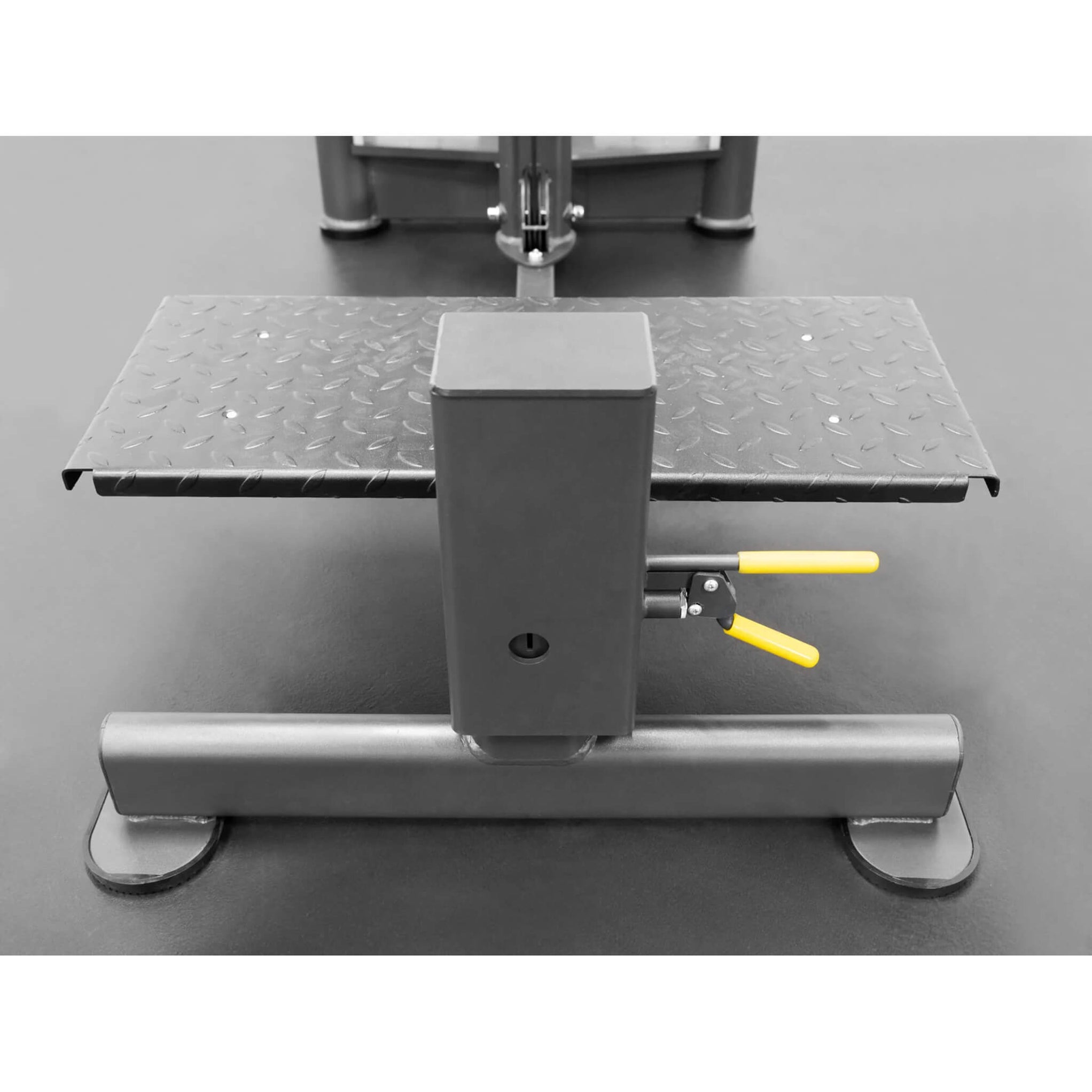 Bodykore Isolation Series Rotary Hip Machine GR635 — Select Fitness