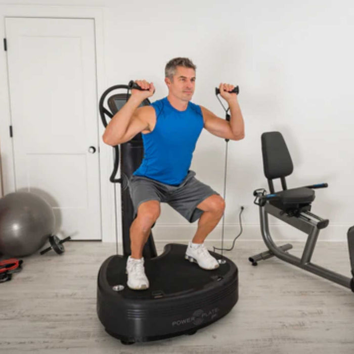【閉院処分・98,000円】Personal Power Plate 7+ mums（パーソナル パワープレート マムズモデル） 振動マシン （元箱・付属品完備、防振プレート付）側面に大きな塗装剥げあり 閉院処分・98,000円】Personal Power Plate 7+ mums（パーソナル
